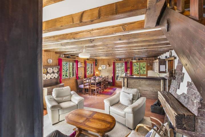 Chalet für 10 Personen, mit Balkon und Terrasse sowie Garten und Seeblick in Montreux