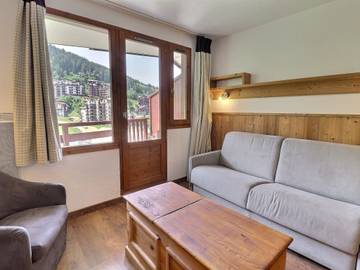 Gîte pour 4 personnes, avec balcon dans La Tania