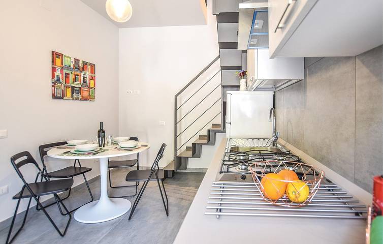 Appartement de vacances entier, Appartement en bord de mer avec WiFi et AC in Castellabate, Cilento Coast