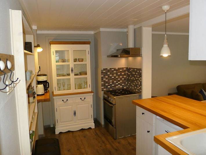 Strandhaus für 2 Personen, mit Terrasse in Sellin - 2