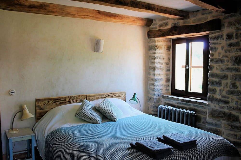 Bolara 60 Kućica: Berghütte aus Stein in Grožnjan, Općina Grožnjan