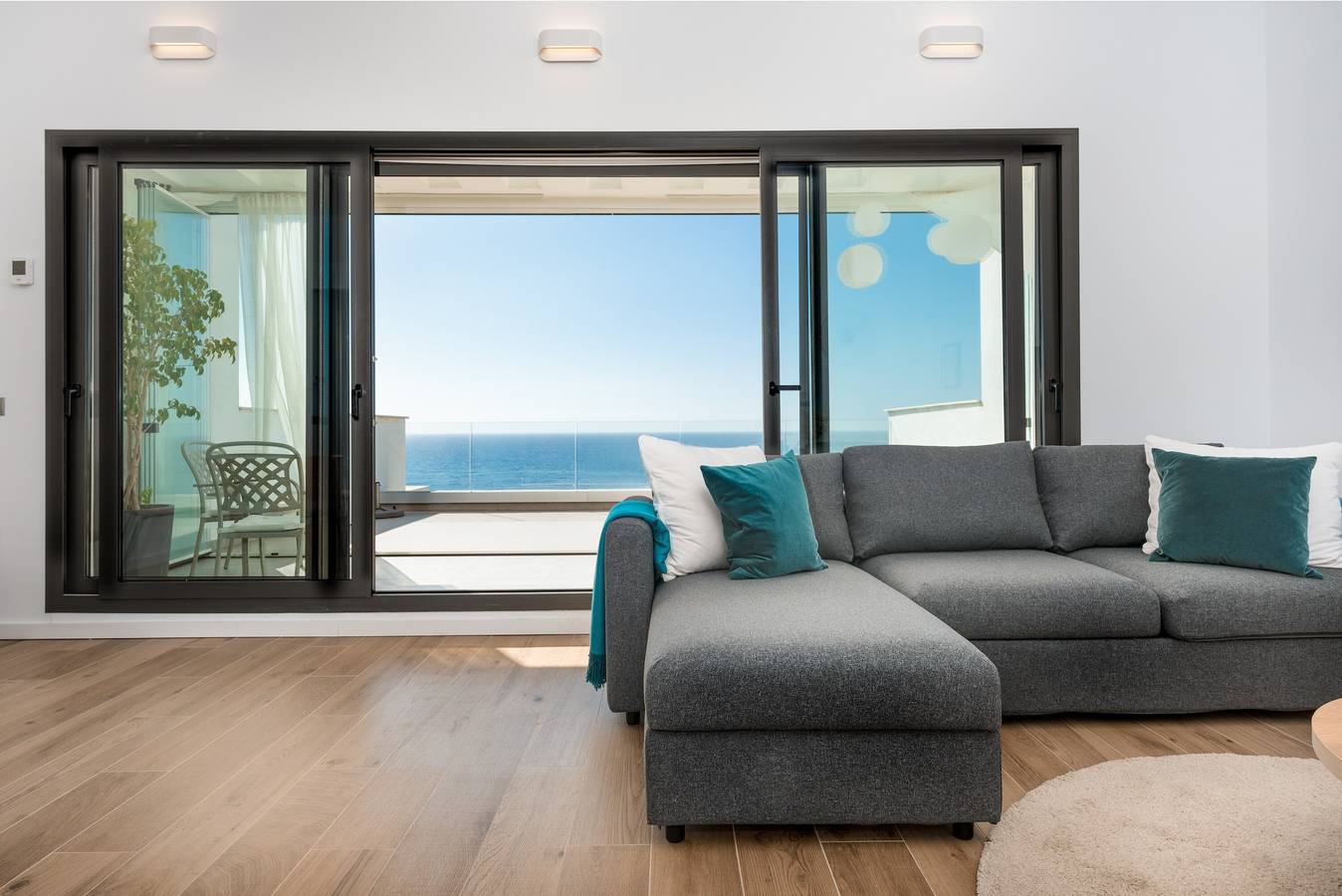 Appartement entier, Appartement 'Apartamento Links Il' avec vue sur la mer, Wi-Fi et climatisation in Playa de La Alcaidesa, San Roque