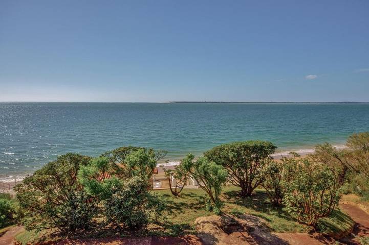 Location de vacances pour 12 personnes, avec vue et jardin dans Plage Aintza Le Lac - 4