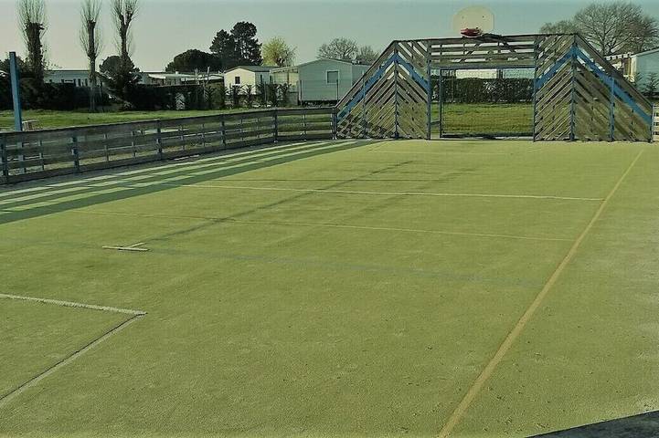 **** Spacious Mobile Home 1/8 Pers Les Charmettes **** in Les Mathes, Côte de Beauté