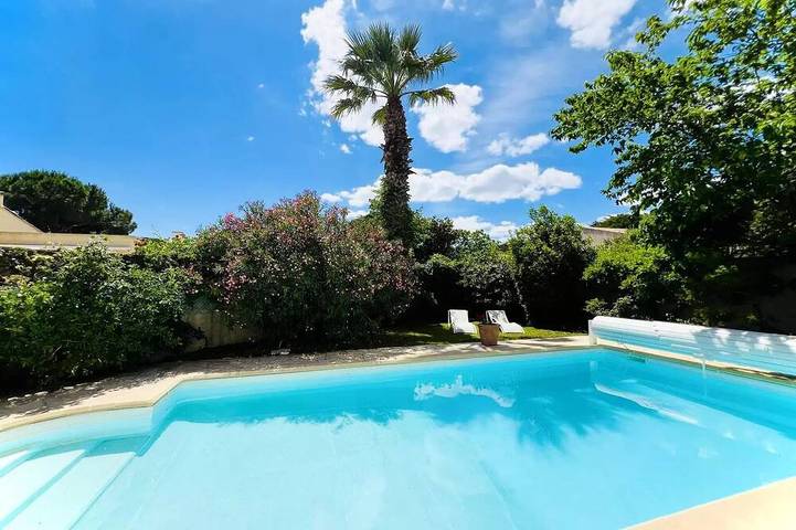 Villa pour 8 personnes, avec jardin ainsi que balcon et piscine à La Grande-Motte