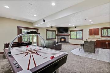 Vacation House for 14 Guests in McCall, Valley County, Picture 1