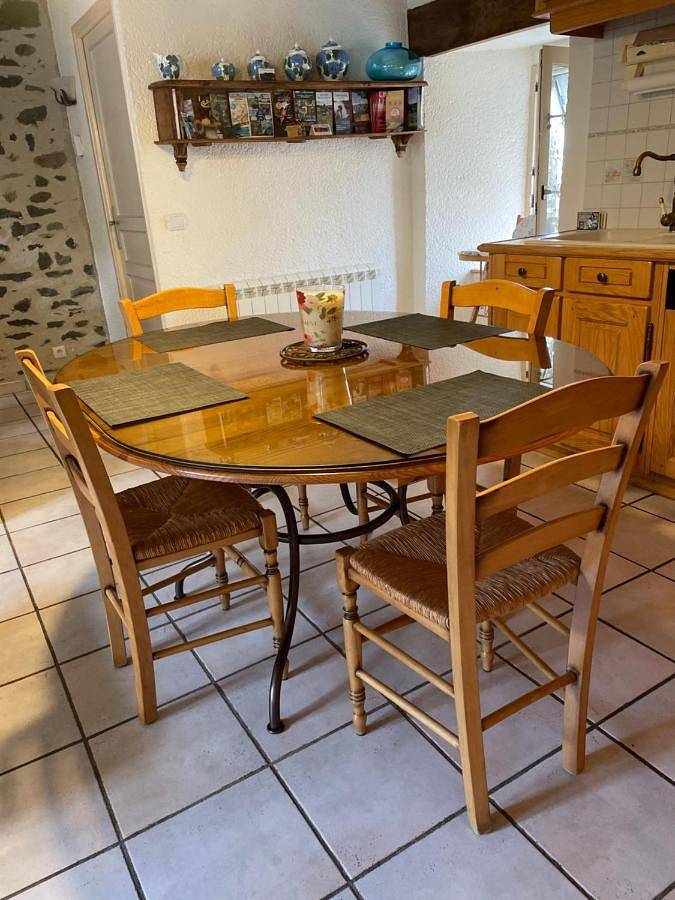 Location de vacances pour 4 personnes, avec vue à Salers (Cantal) - 4