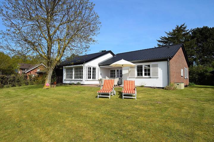 Ferienhaus für 6 Personen, mit Ausblick und Garten in Hohwacht - 2