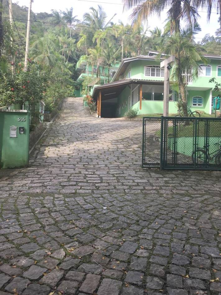 Hôtel pour 3 personnes, avec jardin et piscine à Ubatuba - 4