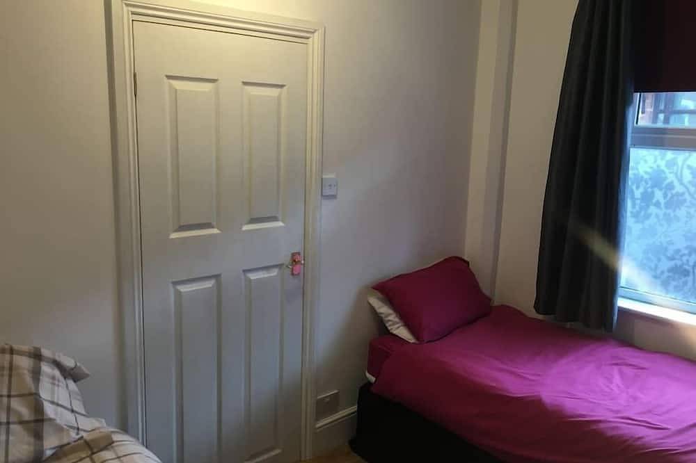 Apartamento entero, Kettering Town Corporate - St Peter's in Kettering, Northamptonshire