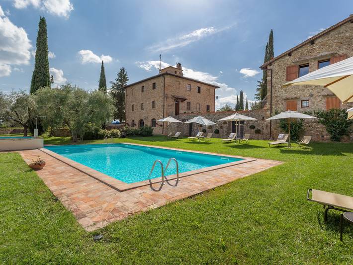 Gîte pour 4 personnes, avec Terrasse ainsi que Jardin et Piscine à Impruneta