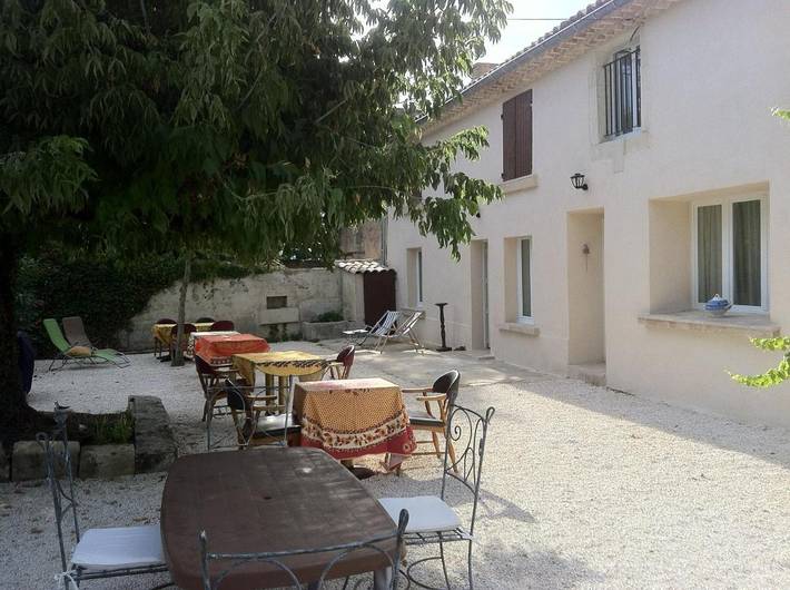 Chambre d’hôte pour 2 personnes, avec Terrasse ainsi que Jardin et Piscine