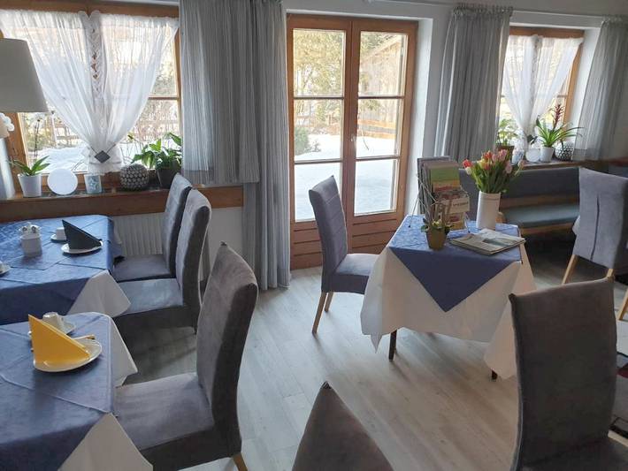 BnB für 2 Personen, mit Sauna und Terrasse sowie Garten, mit Haustier in Oberstaufen - 4