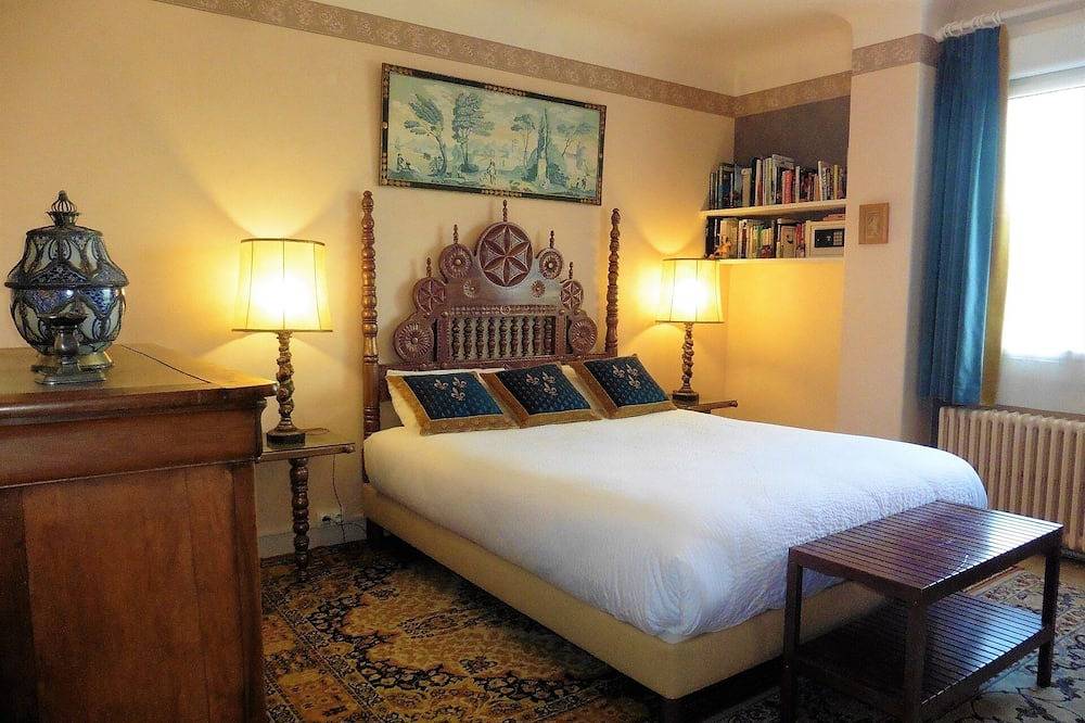 Près de Paris/Disney. Espace, Charme, Confort, Détente. Campagne. Wifi. in Saints, Seine-et-Marne