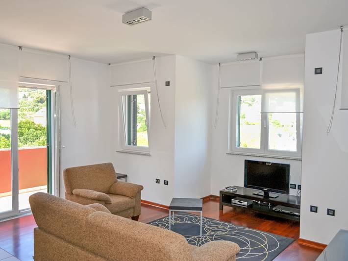 Ferienwohnung für 2 Personen, mit Garten und Balkon auf Rab - 2