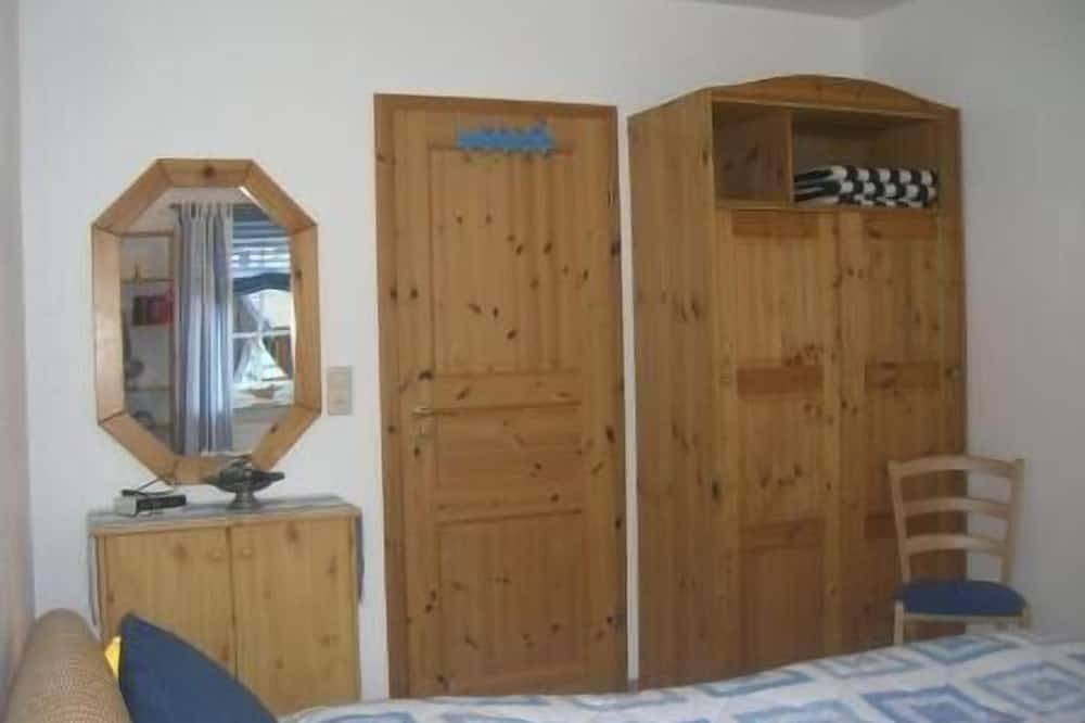 Ganze Wohnung, Tine's Ferienwohnung in Husum, Nordfriesland
