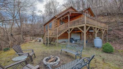 Chalet for 10 Guests in Cataloochee Valley, Haywood County, Picture 4