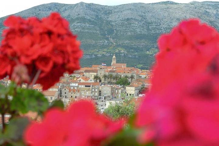 Maison d’hôte pour 3 personnes, avec jardin et vue en Korcula