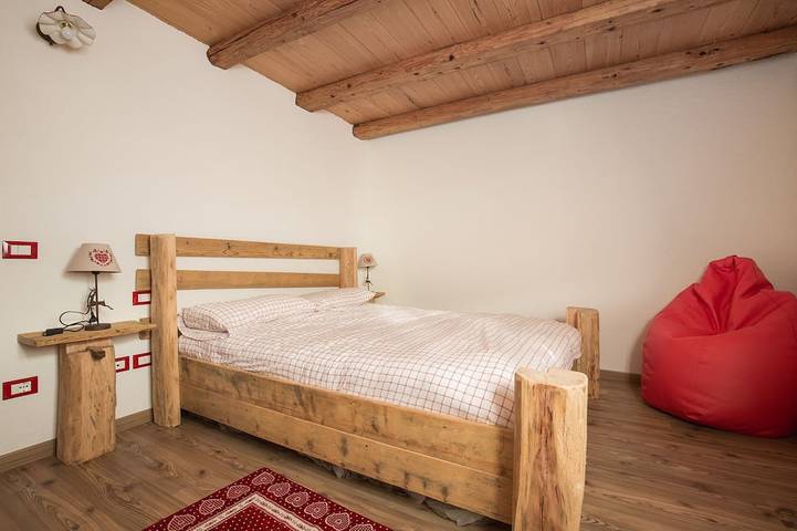 Romantische Heuhütte auf Heubetten mit Wifi Saunagarten in Sant'Orsola Terme, Valsugana