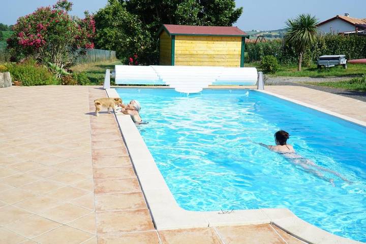 Location de vacances pour 2 personnes, avec piscine ainsi que vue et jardin à Came (Pyrénées-Atlantiques) - 4
