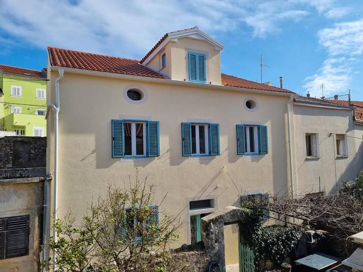 Villa pour 12 personnes, avec jardin à Mali Losinj