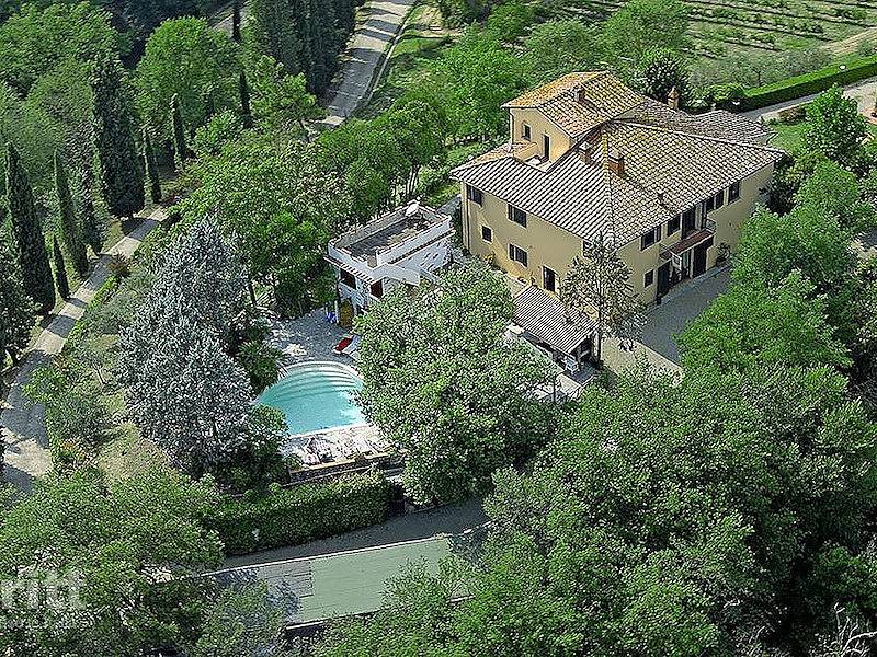 Tritt — Kinderfreundliche Ferienwohnung für 5 Personen mit Swimmingpool in Terranuova Bracciolini in Valdarno
