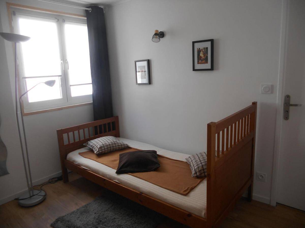 Appartement entier, Two-Bedroom Apartment in Vichy, Région de Vichy
