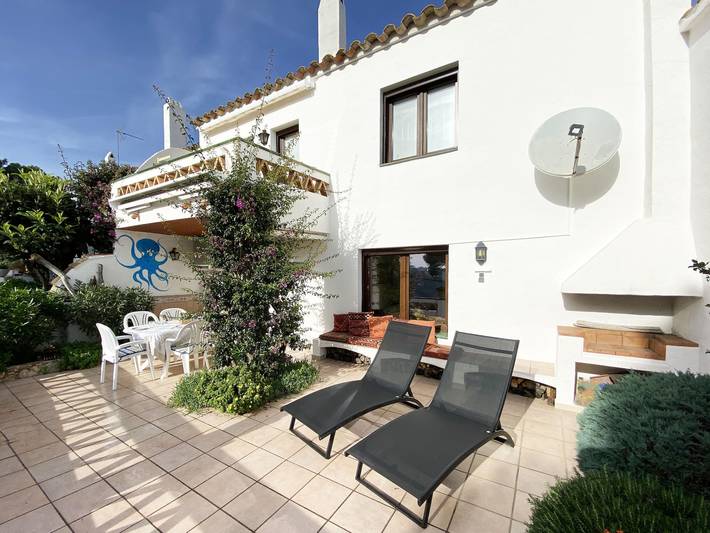Casa rural para 6 personas, con balcón y vistas al mar además de piscina y jardín en la Costa Brava - 2