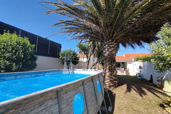 Location de vacances pour 10 personnes, avec jardin dans Phare de Chassiron