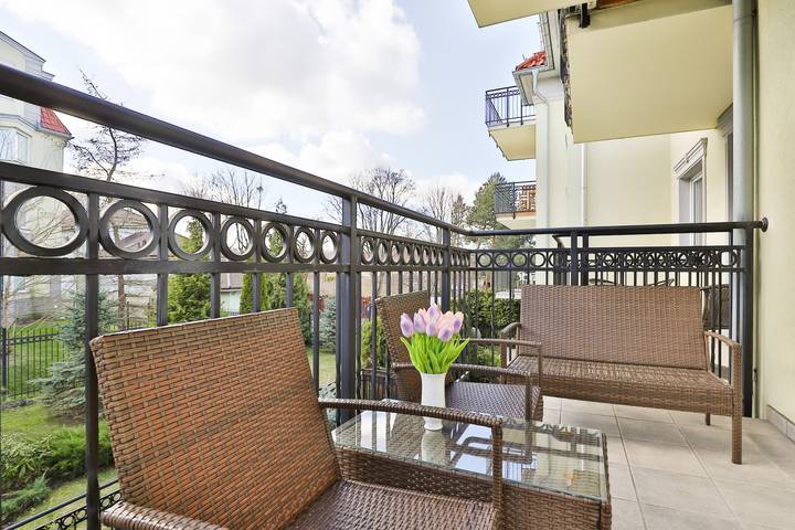 Ganze Wohnung, Stylish Apartment with Balcony | Close to the Beach | Parking in Glettkau, Danzig