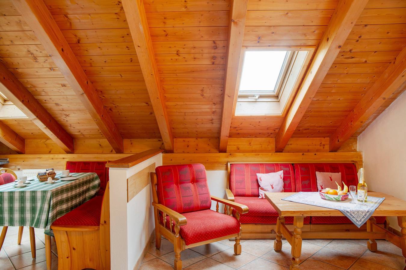 Appartement 'Waxenstein' met uitzicht op de bergen, balkon en Wi-Fi, foto 12