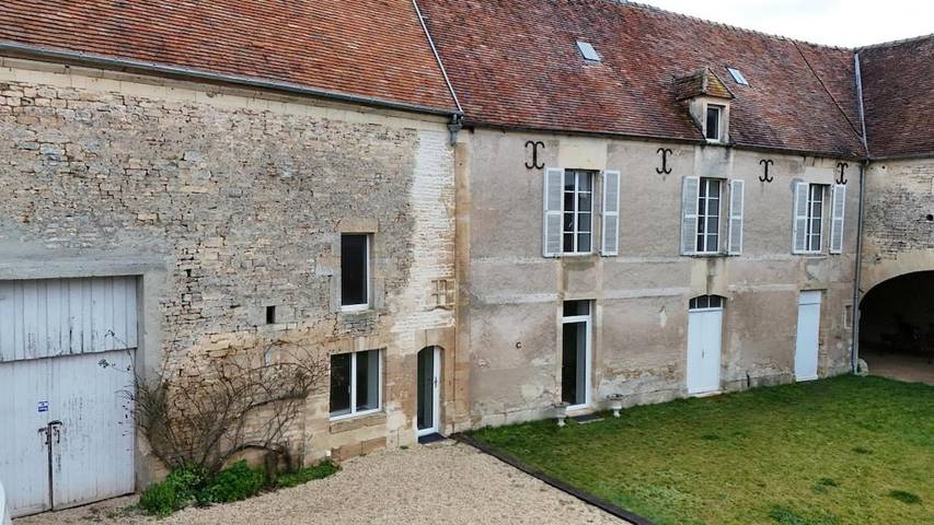 Location de vacances pour 7 personnes, avec Terrasse à Le Fresne-Camilly