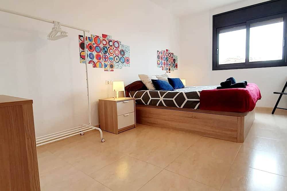 Appartement entier, Appartement d'angle chaleureux avec d'excellentes vues et emplacement in Terres de l'Èbre, Delta de l'Ebre