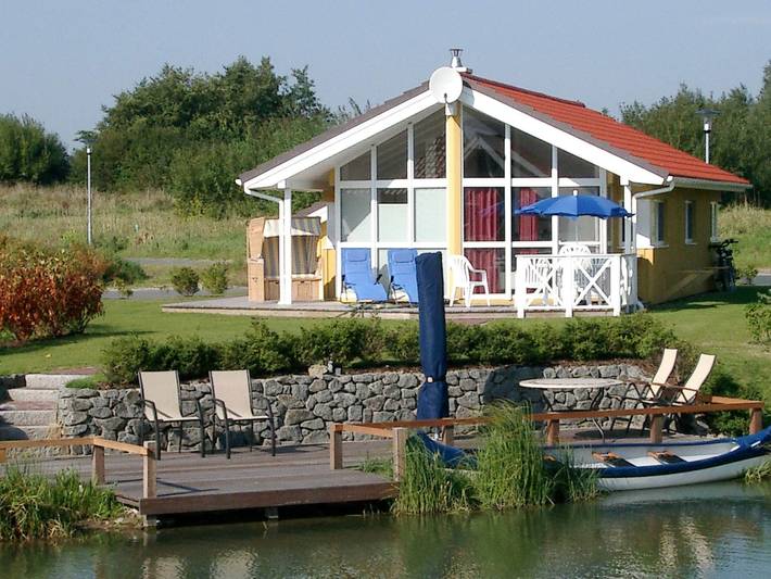 Ferienhaus für 6 Personen, mit Terrasse und Garten sowie Sauna in Otterndorf - 2