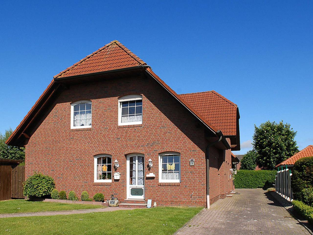 Ferienhaus Nordseerose - Ferienhaus Nordseerose in Esens, Landkreis Wittmund