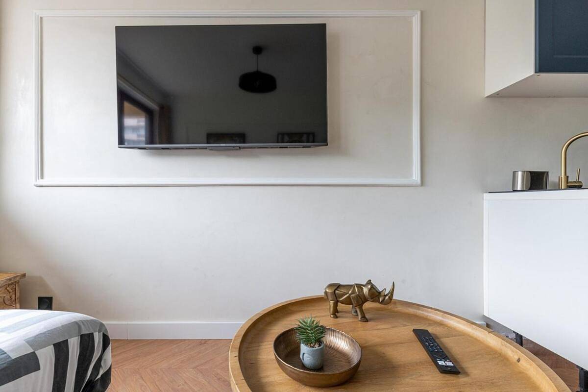 Appartement entier, Geneva Premium Suite - 2 Pers in Gaillard, Région de Saint-Julien-en-Genevois