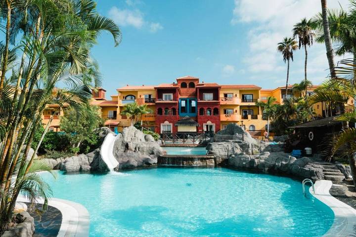 Resort per 10 persone, con Terrazza e Giardino nonché Sauna a Tenerife Sud