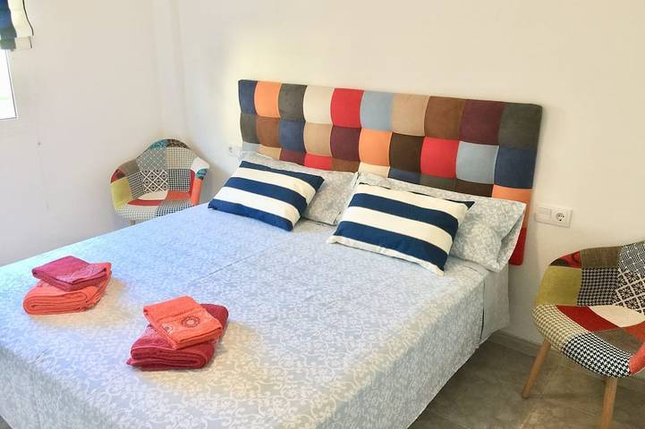 Geheel appartement, Appartement In Denia - Las Marinas - 2 Slaapkamers In De Eerste Lijn Van Het Strand in El Palmar, Costa Blanca