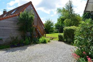 Gîte pour 6 personnes, avec jardin à Wimille
