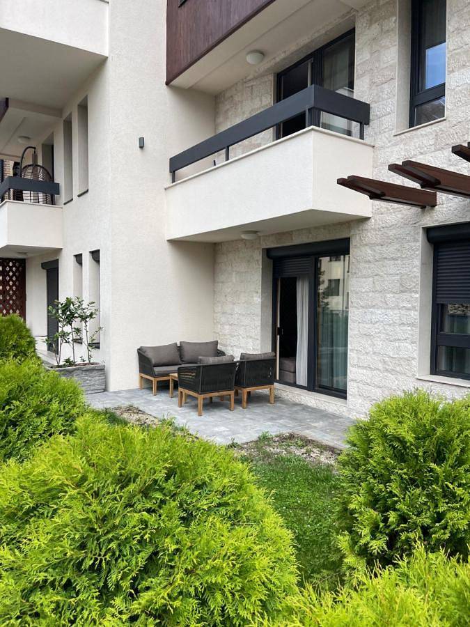 Appartement de vacances pour 4 personnes, avec vue et jardin