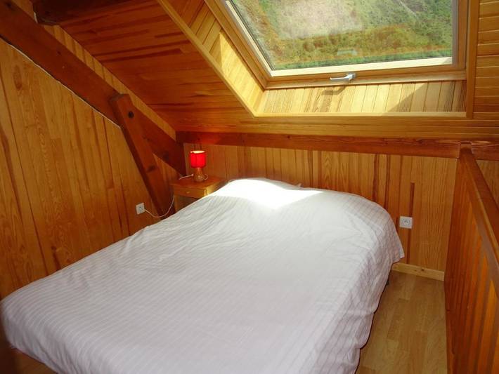 Gîte pour 2 personnes, avec jardin ainsi que piscine et jacuzzi à La Chapelle-en-Valgaudémar - 3
