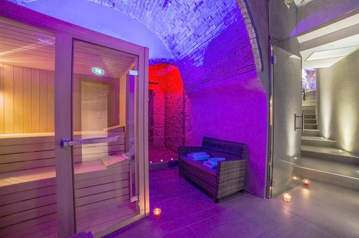 Ferienhaus für 2 Personen, mit Sauna und Whirlpool sowie Pool in Verona - 3