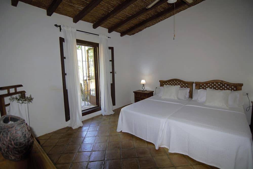 Casa Olivos, idéal pour se détendre à la maison familiale en milieu rural in Los Nogales (Antequera), Antequera