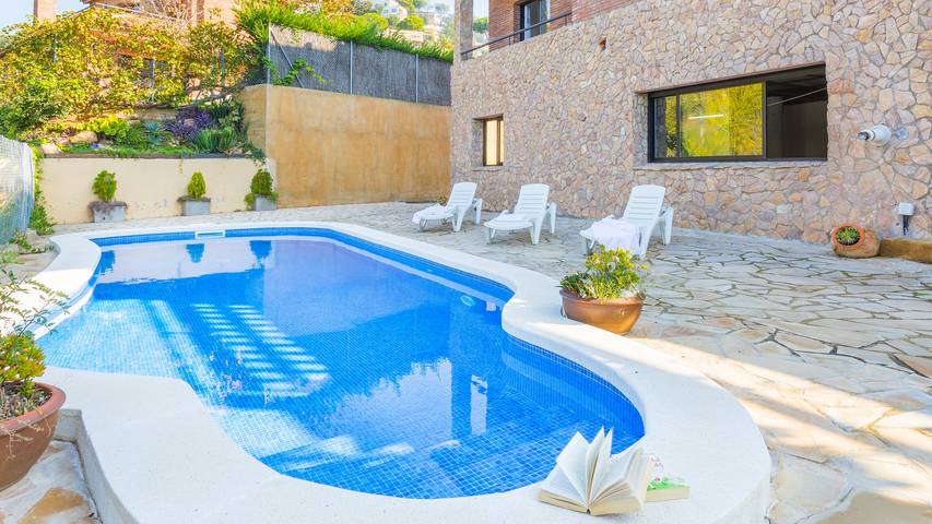 Casa rural para 8 personas, con jardín y terraza en Canyelles - 3