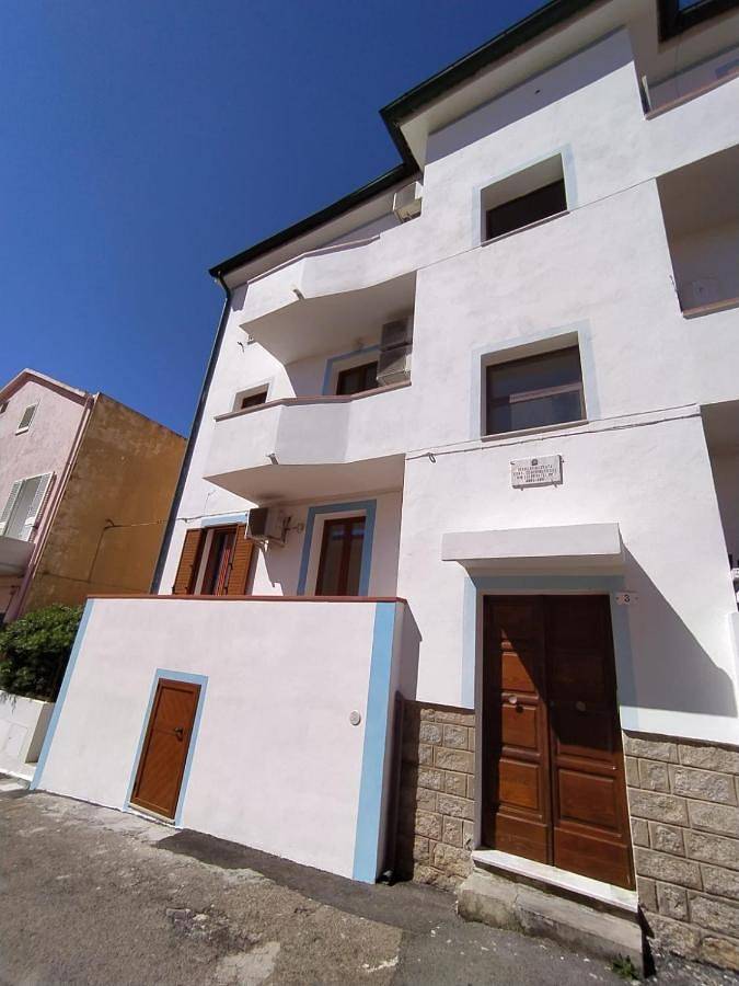 Gîte pour 2 personnes, avec vue et terrasse dans Santa Teresa Gallura - 4