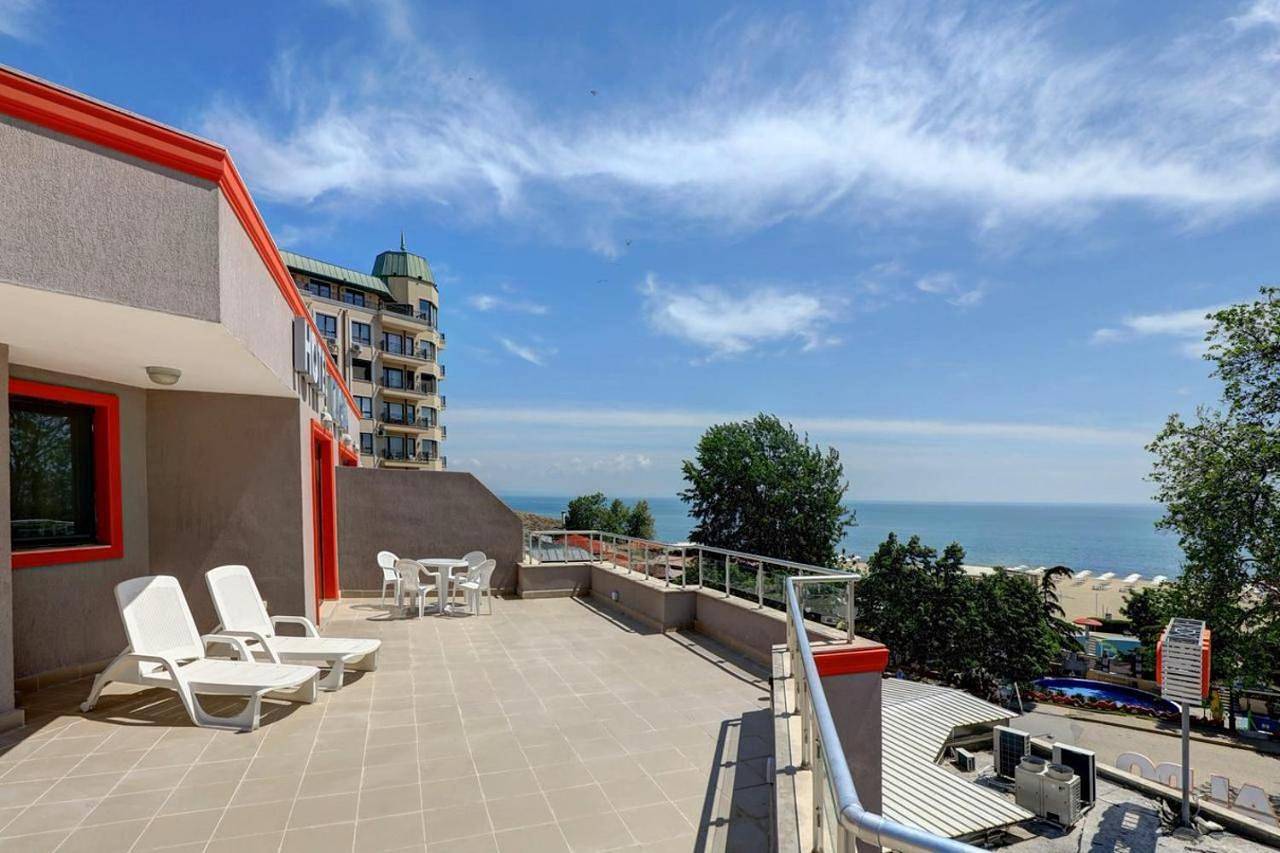 Izvora Apart-Hotel Beach Front Suites in Varna, Oblast Varna