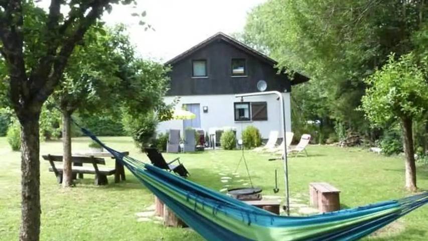 Ferienhaus für 4 Personen, mit Garten