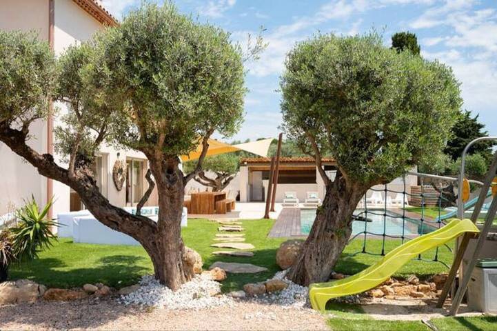 Location de vacances pour 12 personnes à Solliès-Pont - 4