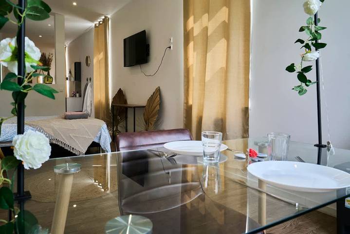 Gîte pour 2 personnes, avec jacuzzi et sauna à Tourcoing