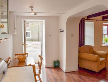 Log Cabin for 2 People in Scottish Borders, Lowlands, Photo 3